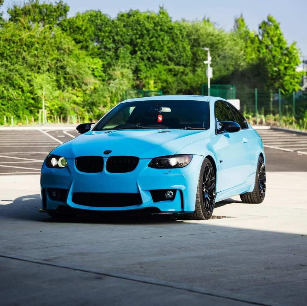 BMW 3 Series - Full view