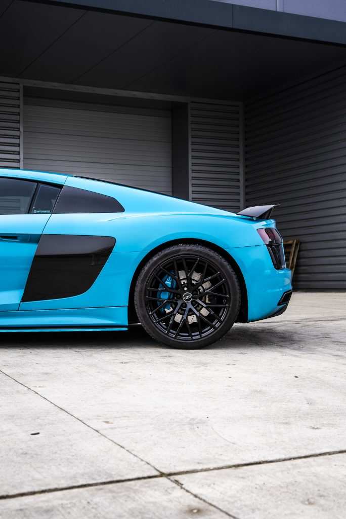 Audi R8 - Inozetek Miami Blue