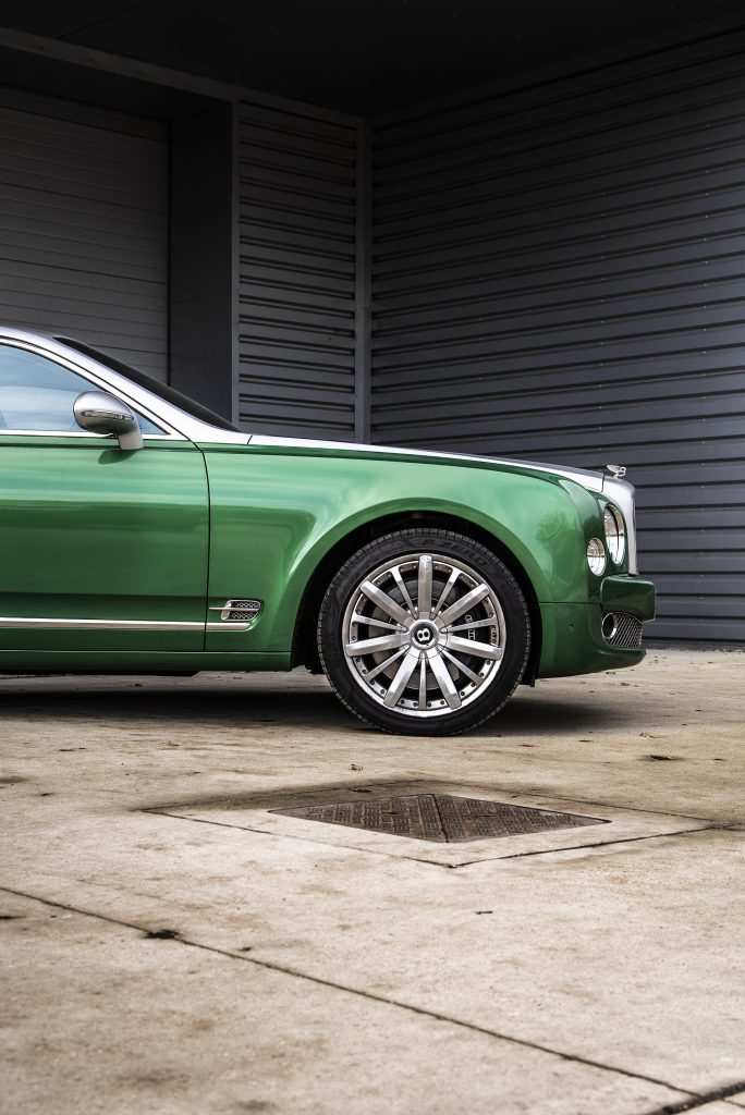 Bentley Mulasanne - Custom Green & 3M Satin White Aluminium