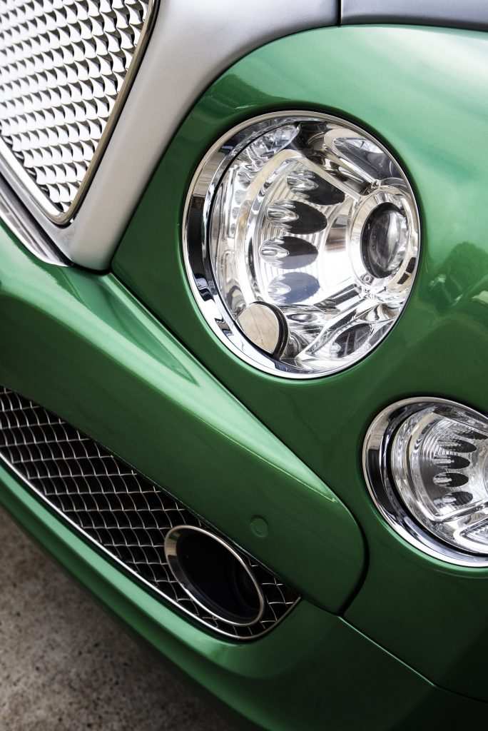 Bentley Mulsanne Custom Green & Satin White Headlight