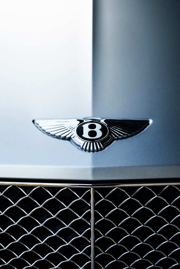 Bentley Bentayga White Aluminium Tint