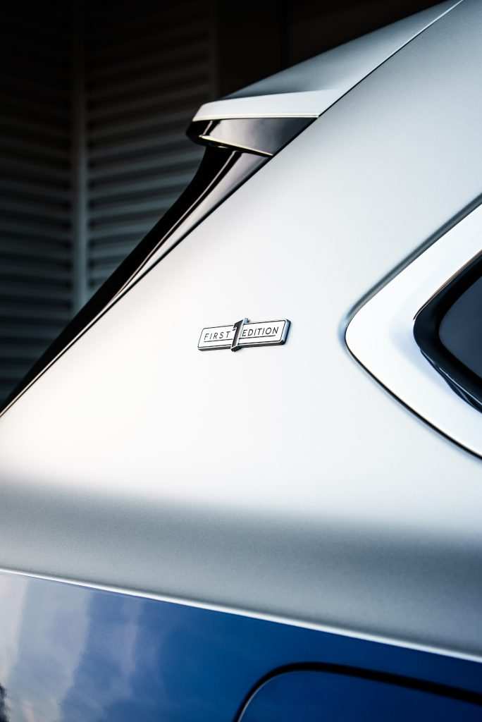 Bentley Bentayga white aluminium tint