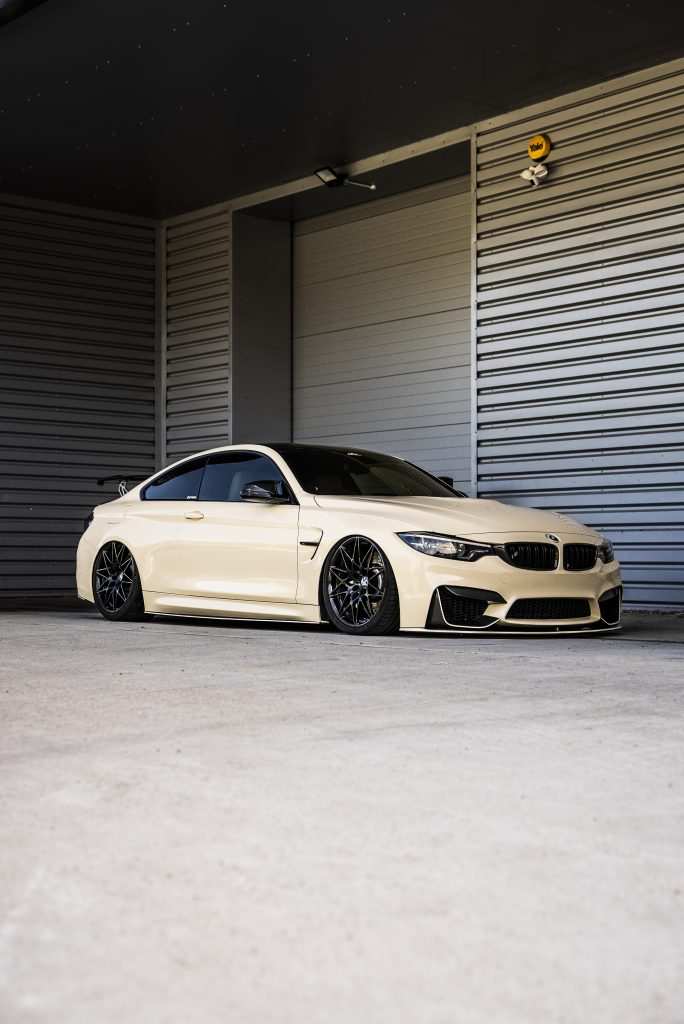 BMW M4 - 3M GLOSS IVORY