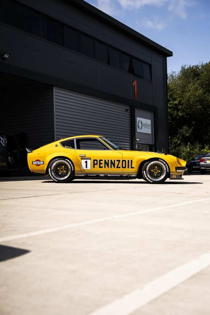 DATSUN PENZZOIL LIVERY Outside Garage