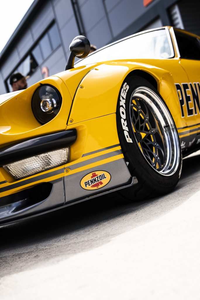 DATSUN PENZZOIL LIVERY