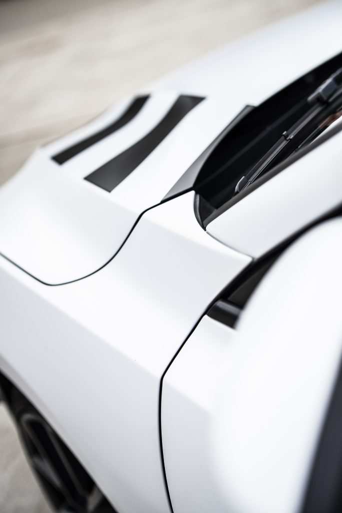 FORD FOCUS ST - AVERY SATIN BLACK & 3M SATIN FROZEN VANILLA