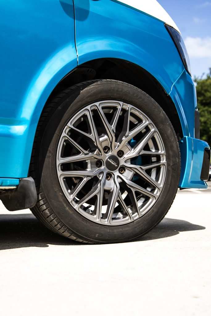 VW T6 with lower half wrap in 3M Gloss Atomic Teal