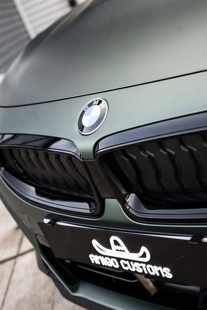 Bonnet detail in Matte Pine Green Metallic wrap