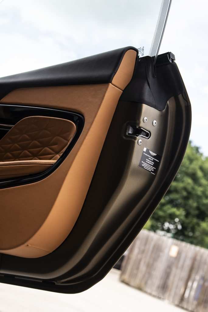 Aston Martin in PWF Matt Bond Gold