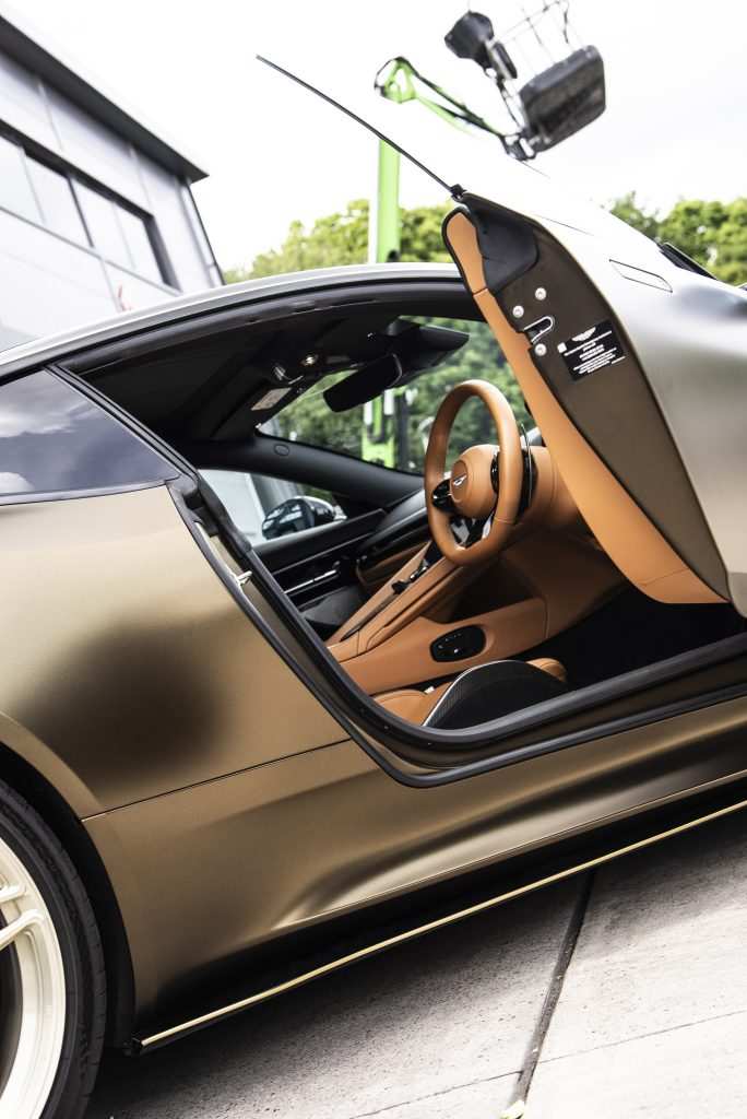 Aston Martin in PWF Matt Bond Gold
