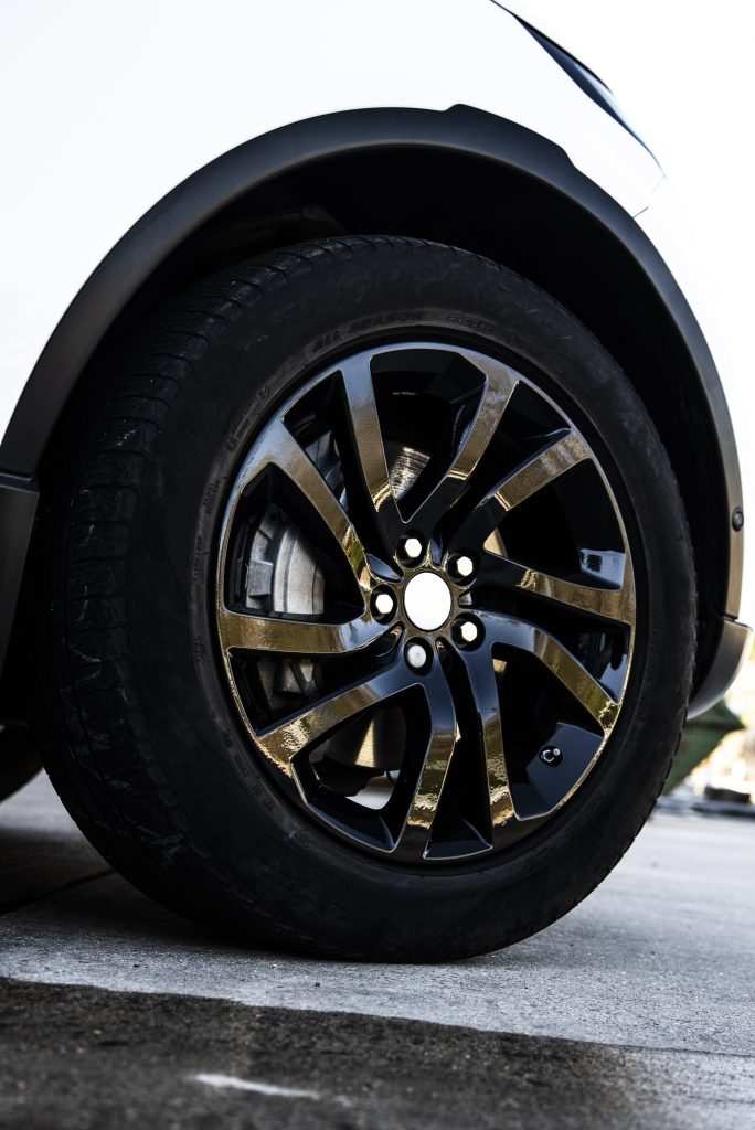Close-up of 3M High Gloss White finish