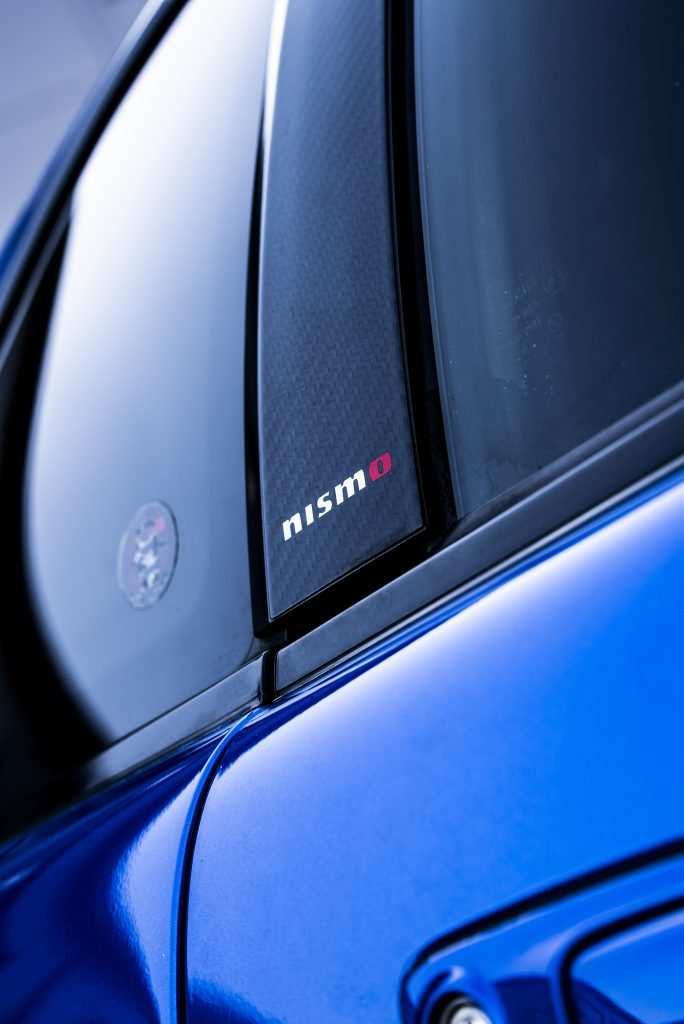 Clear gloss PPF enhancing Skyline paintwork