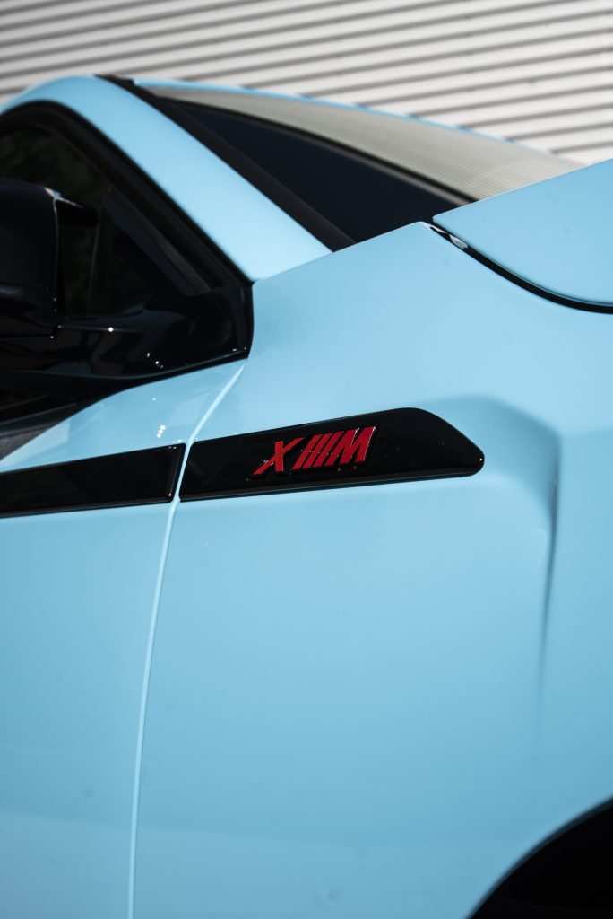 Close-up of 3M High Gloss Sky Blue finish
