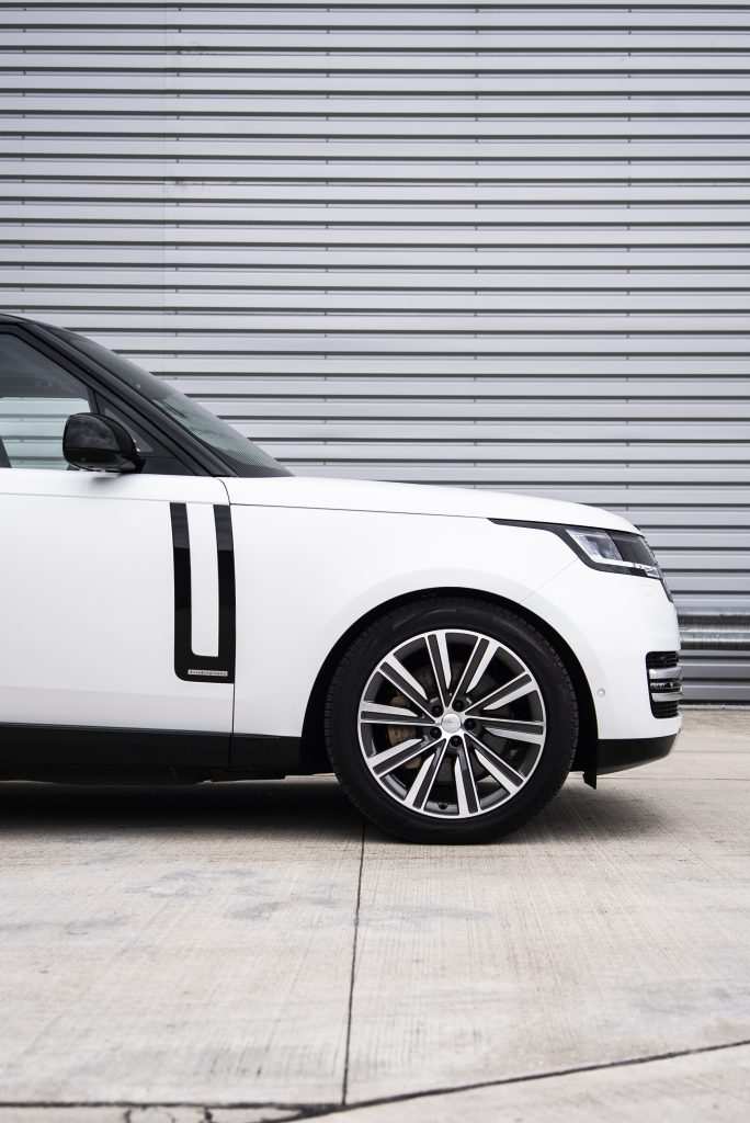 Dechromed Range Rover wrapped in satin PPF