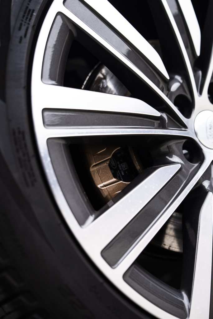 Dechromed Range Rover wrapped in satin PPF