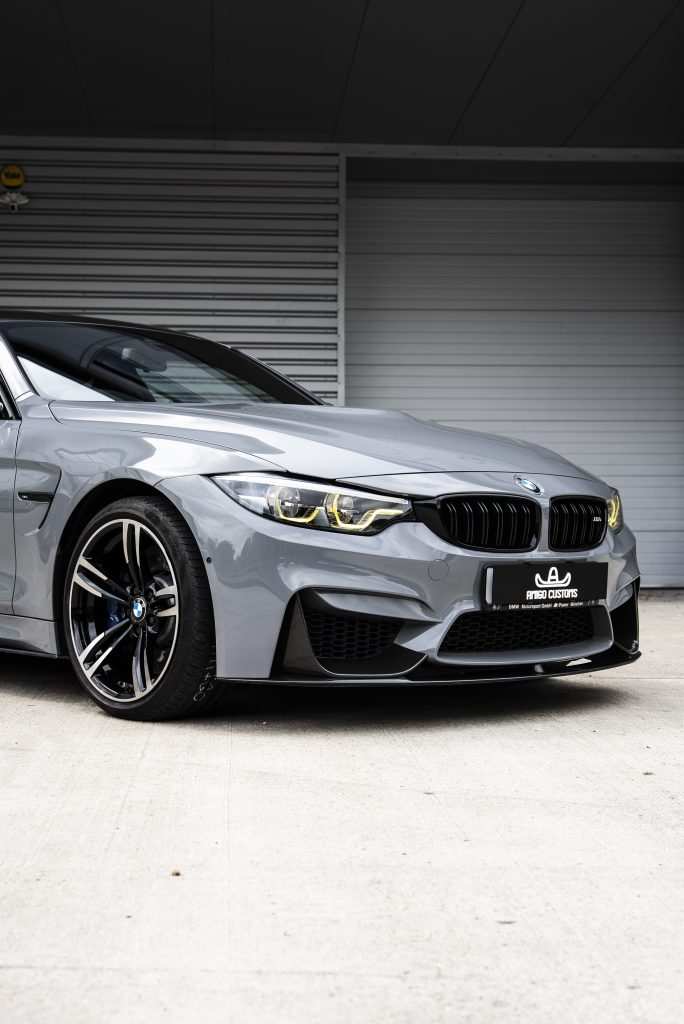 BMW M4 in 3M High Gloss Nardo Grey